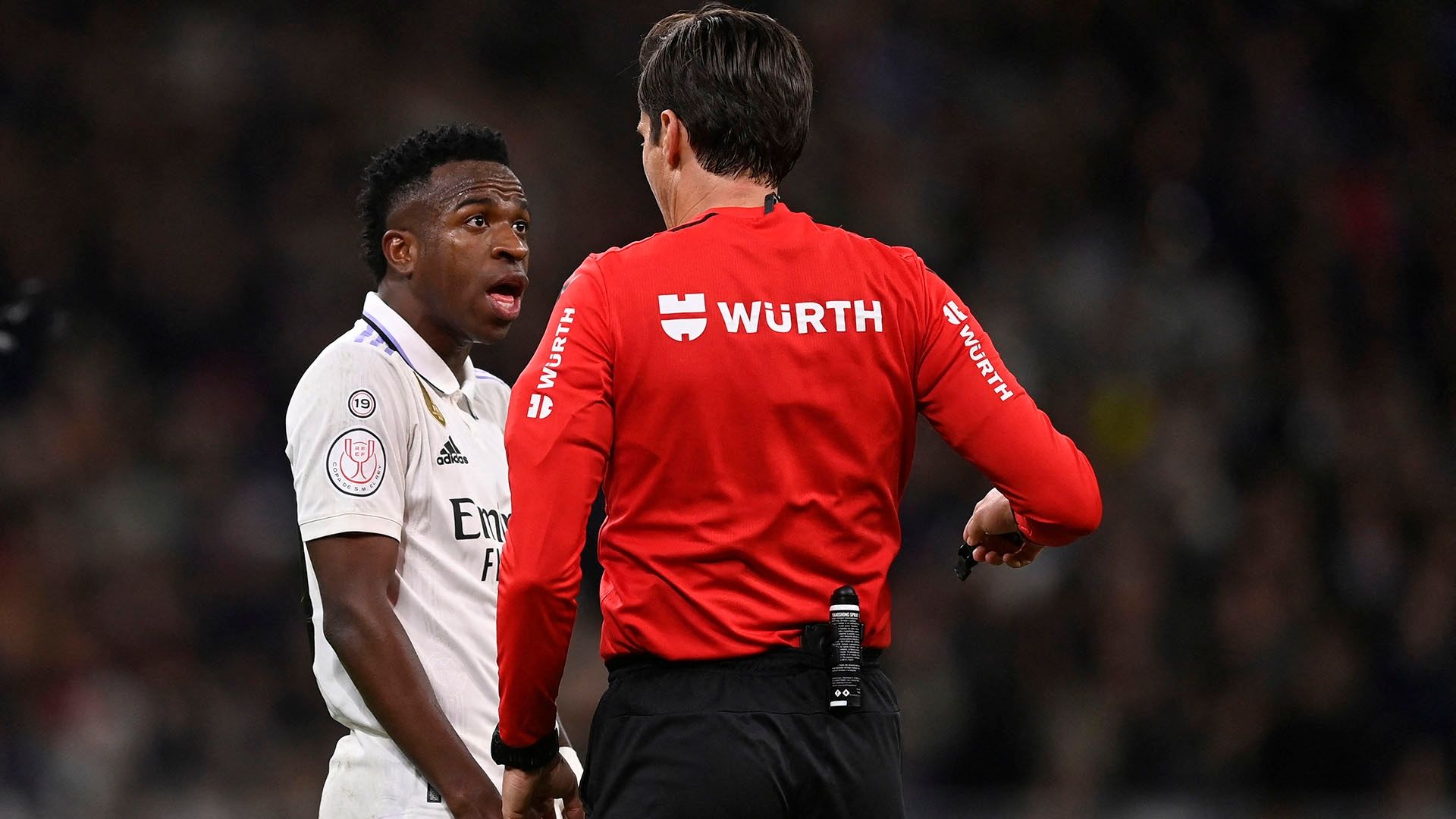 Vinicius Junior argue Real Madrid Barcelona 2022-23