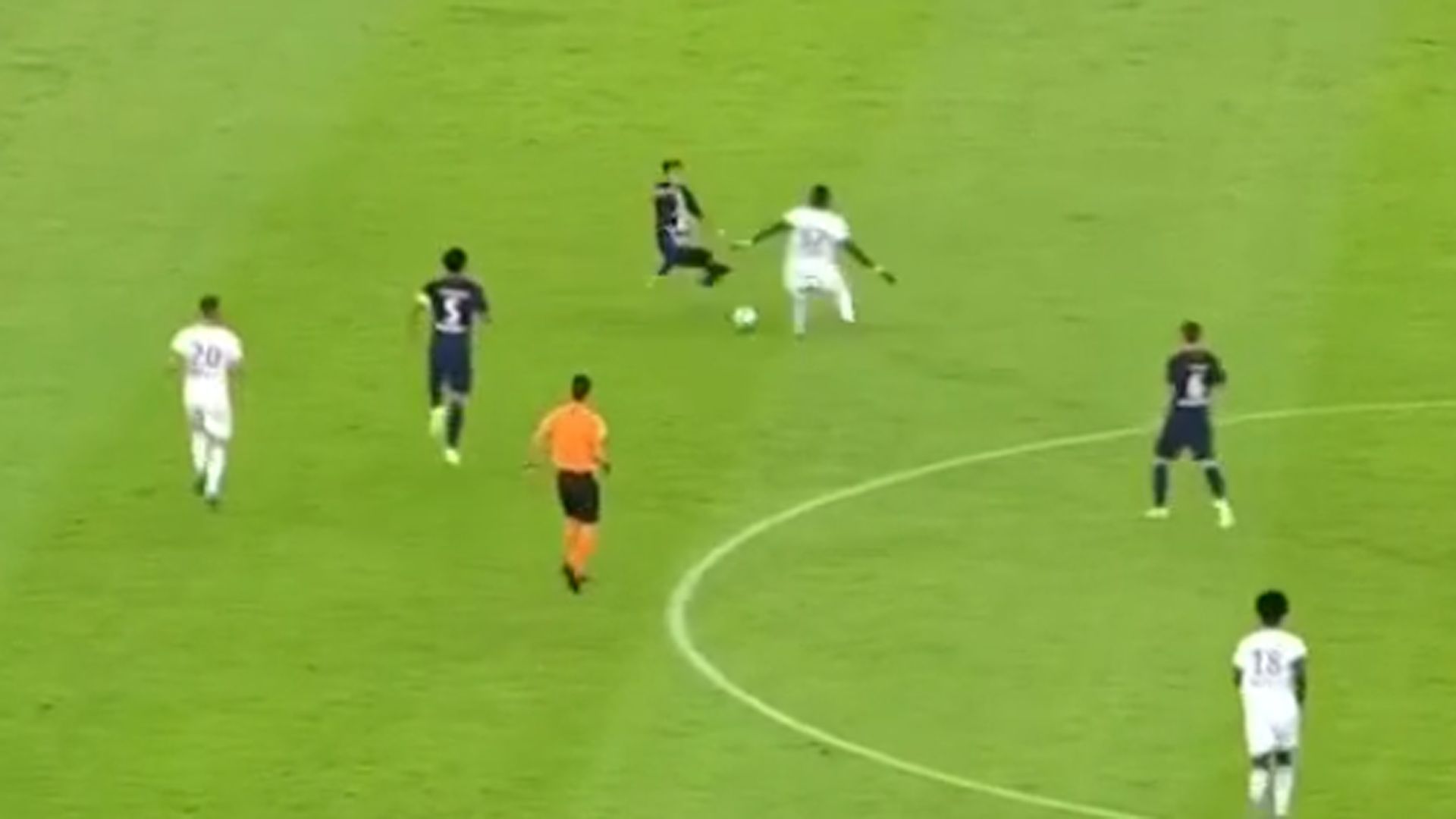 Juan Bernat PSG Rennes 2019