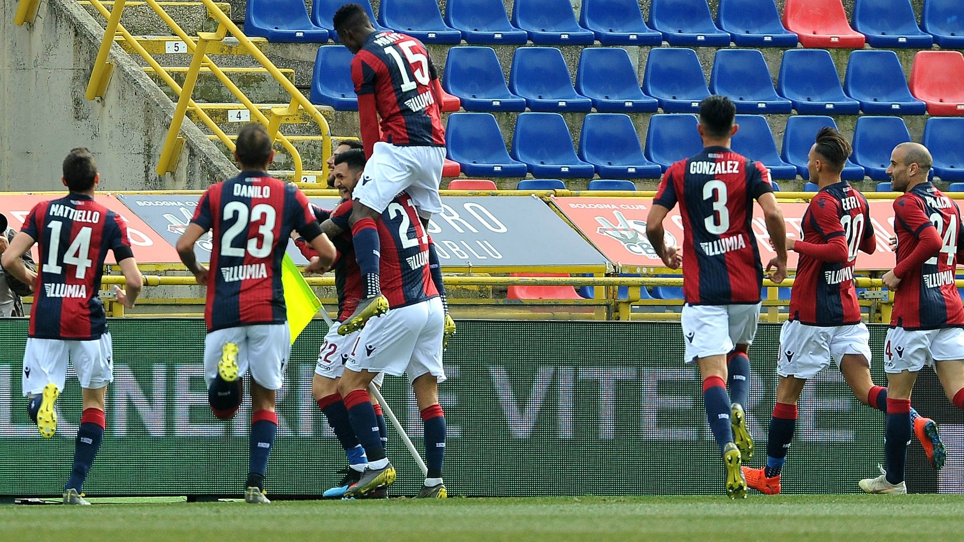 Bologna celebrating Bologna Genoa Serie A