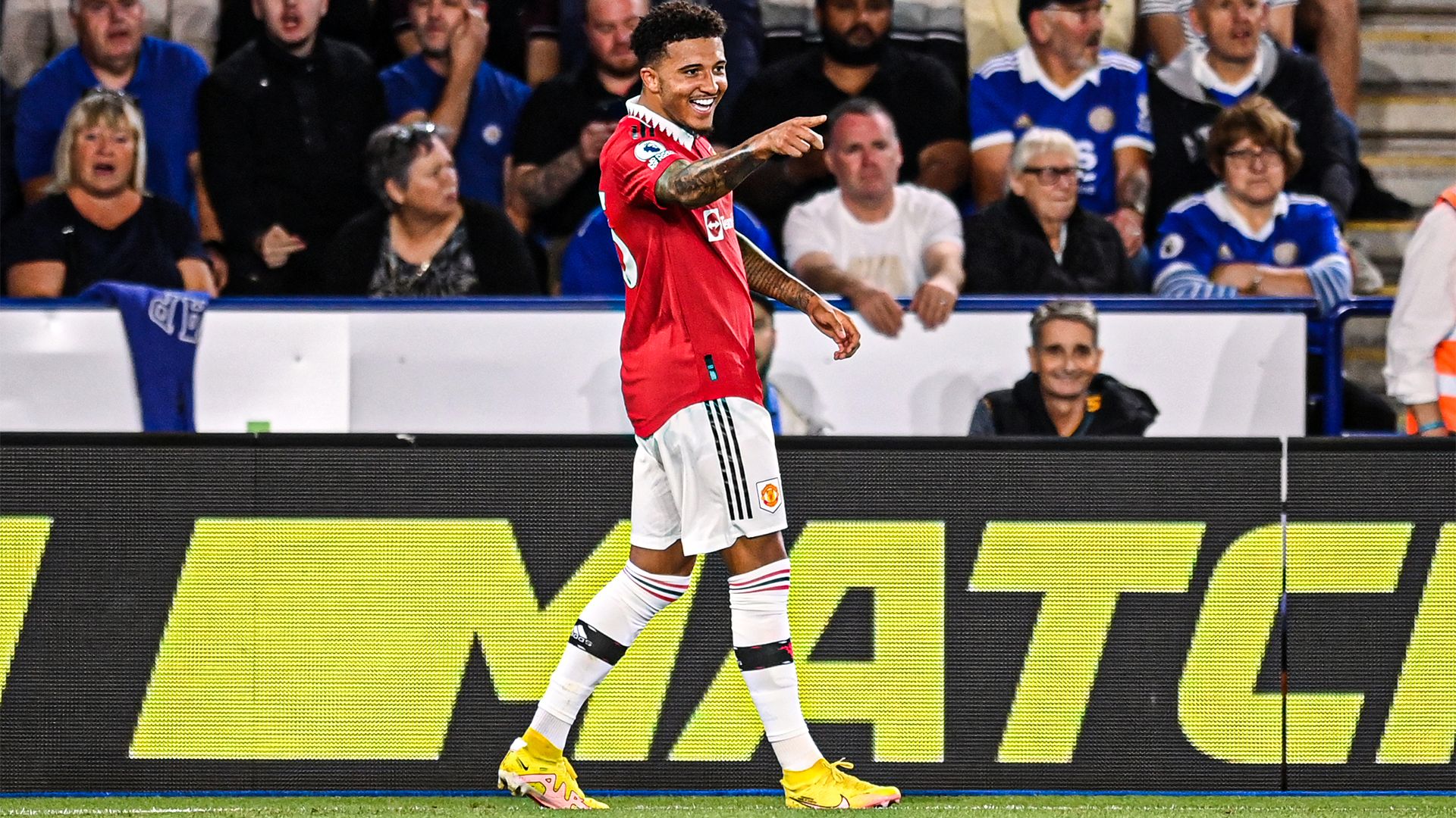 Jadon Sancho Manchester United Leicester celebrate