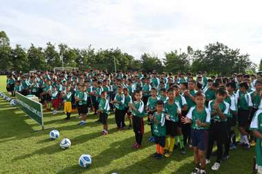 ช้าง โมบาย ฟุตบอล คลินิก ปีที่ 12