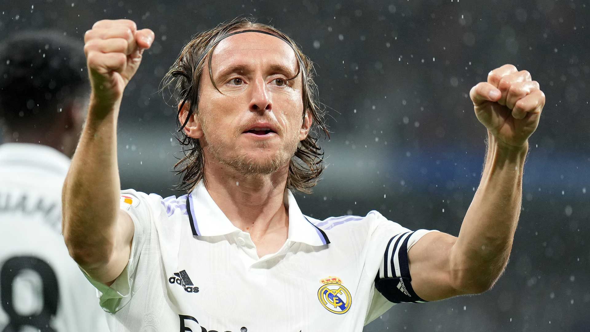 モドリッチがレアル・マドリーと契約延長！ サウジからの312億円