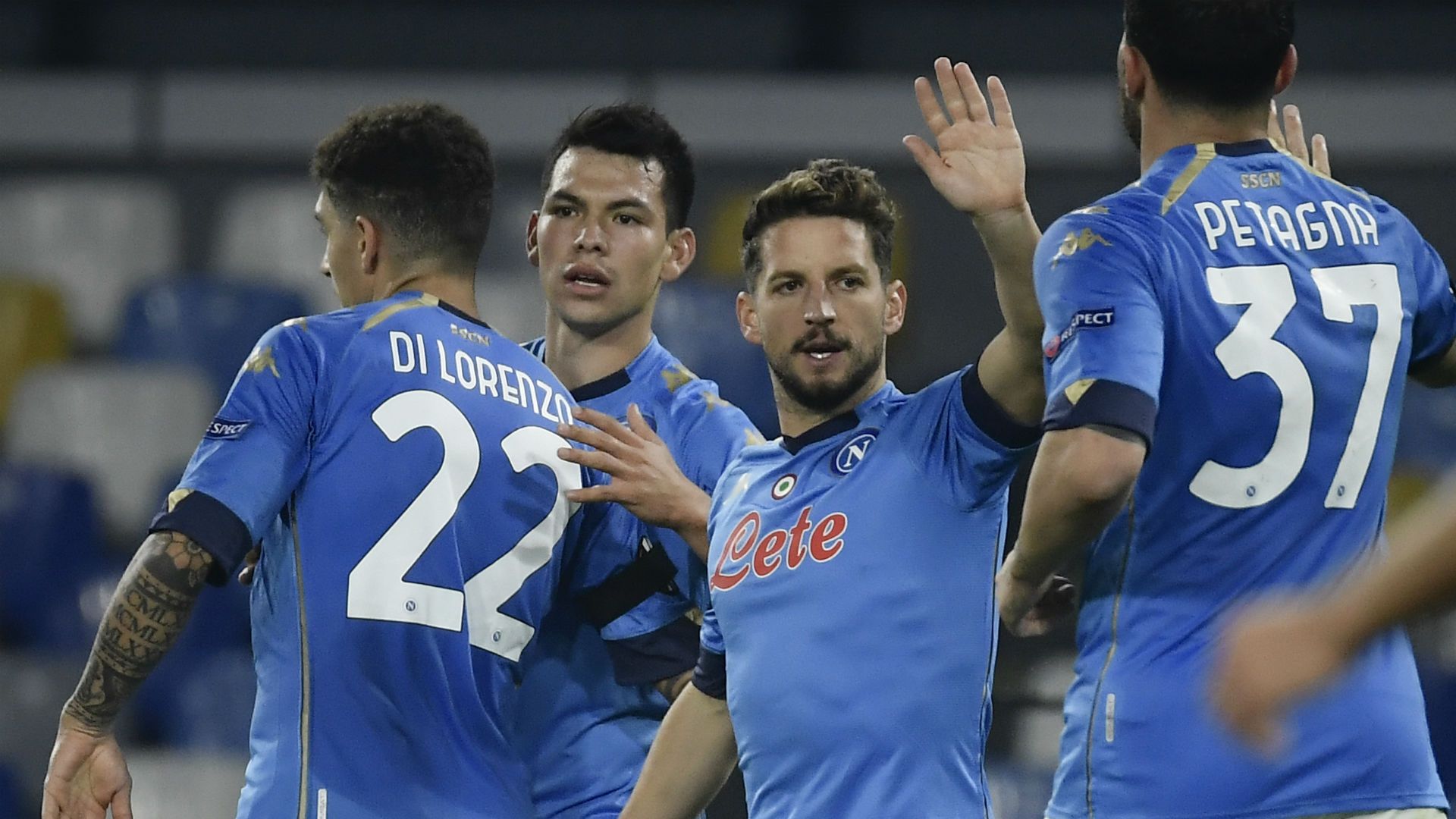 Napoli celebrating Rijeka Europa League