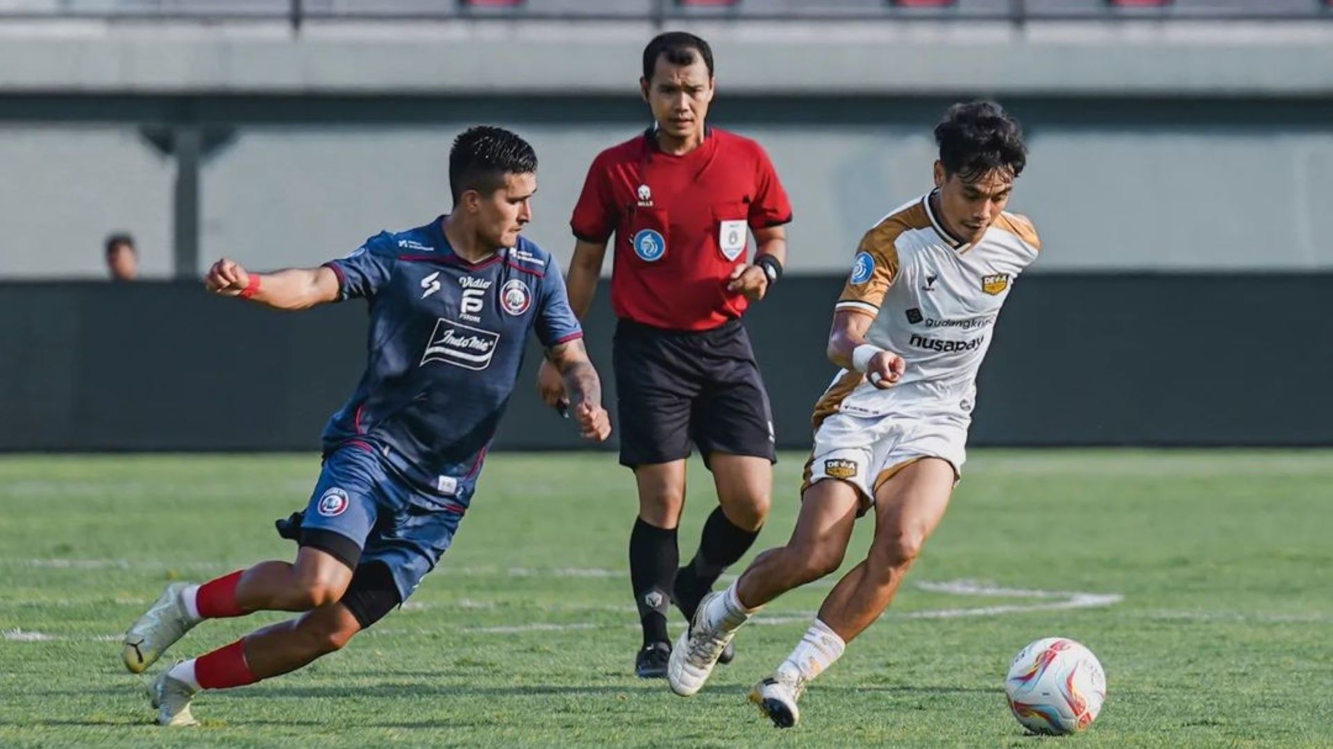 Ariel Lucero & Rangga Muslim - Arema FC vs Dewa United 02112023