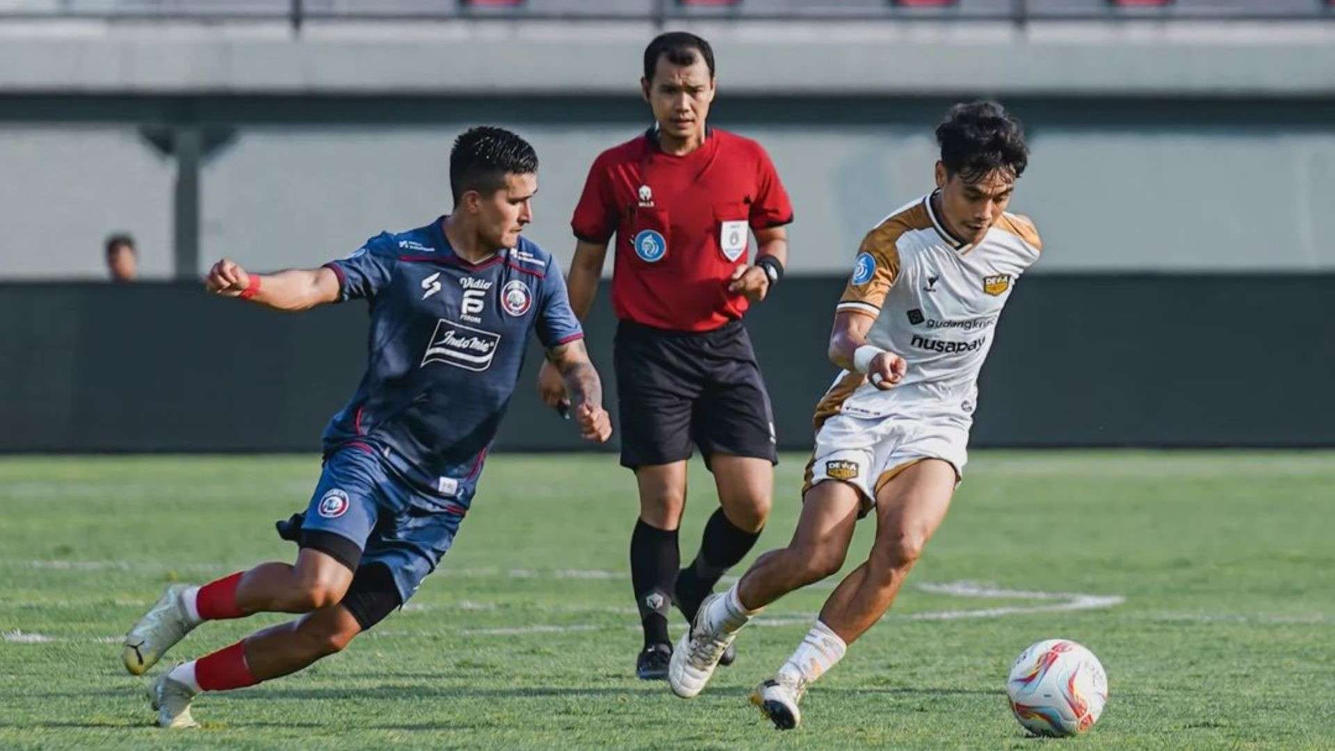 Ariel Lucero & Rangga Muslim - Arema FC vs Dewa United 02112023