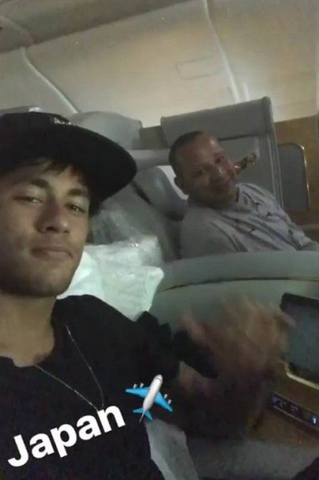 Neymar e pai Japão