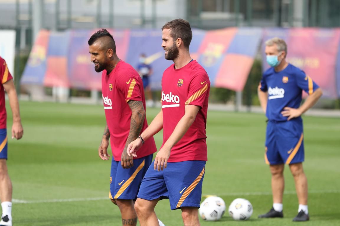 Arturo Vidal entrenamiento FC Barcelona