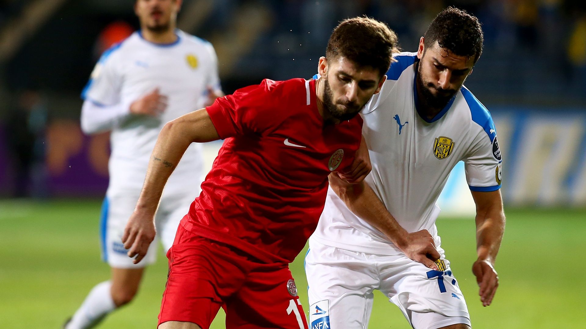 Dogukan Sinik Antalyaspor