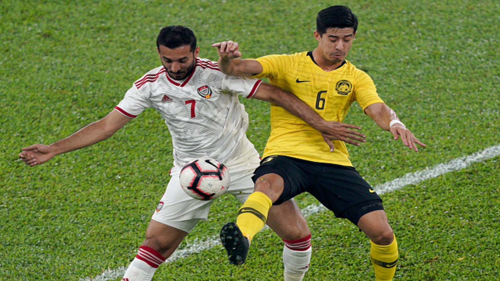 الإمارات - ماليزيا - علي مبخوت