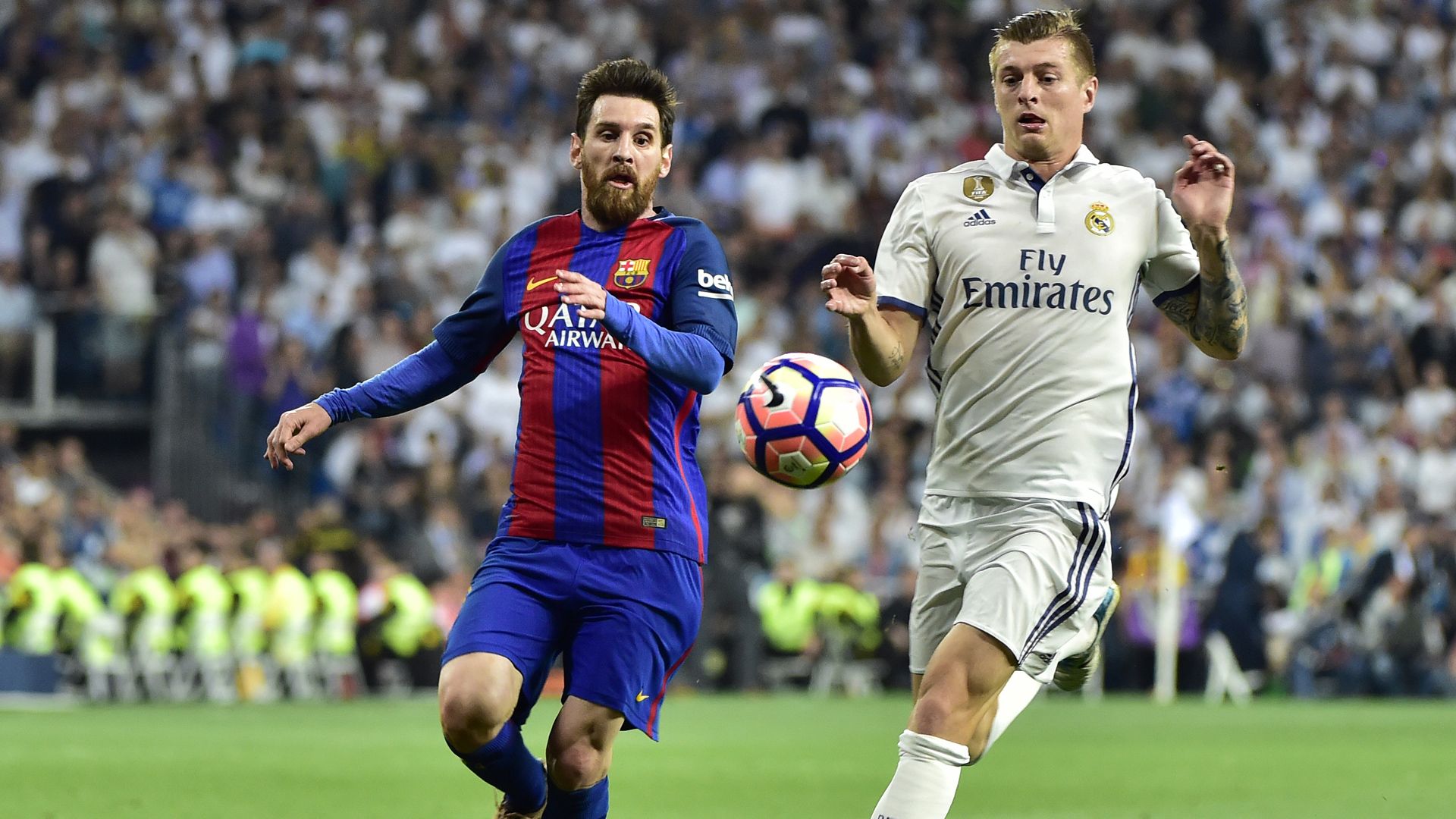 Real Madrid FC Barcelona Toni Kroos Lionel Messi 23042017