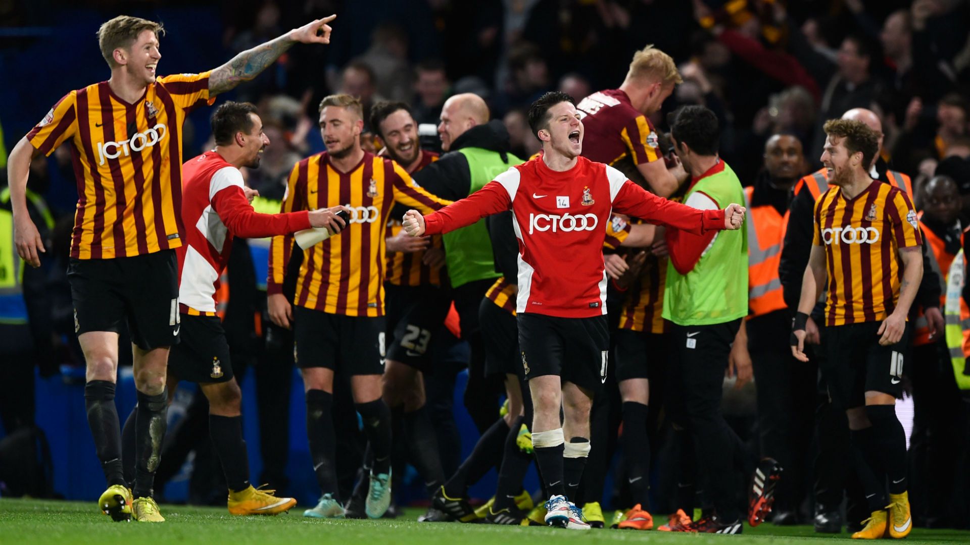 Andrew Halliday FA Cup Chelsea v Bradford 240115