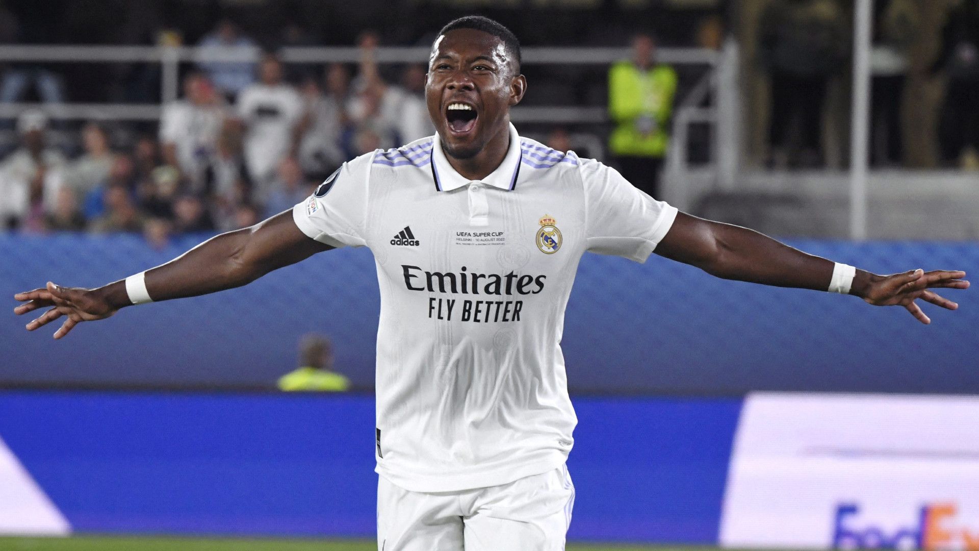 DAVID ALABA REAL MADRID 10082022
