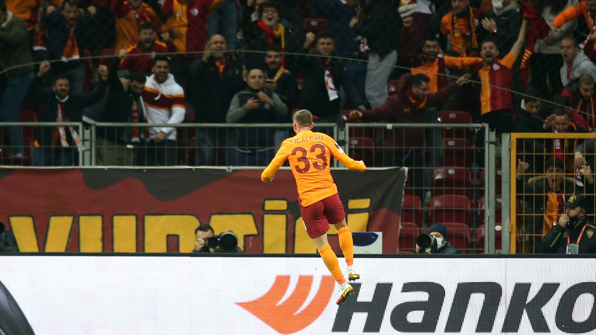 Cicaldau Galatasaray vs Marseille 11252021
