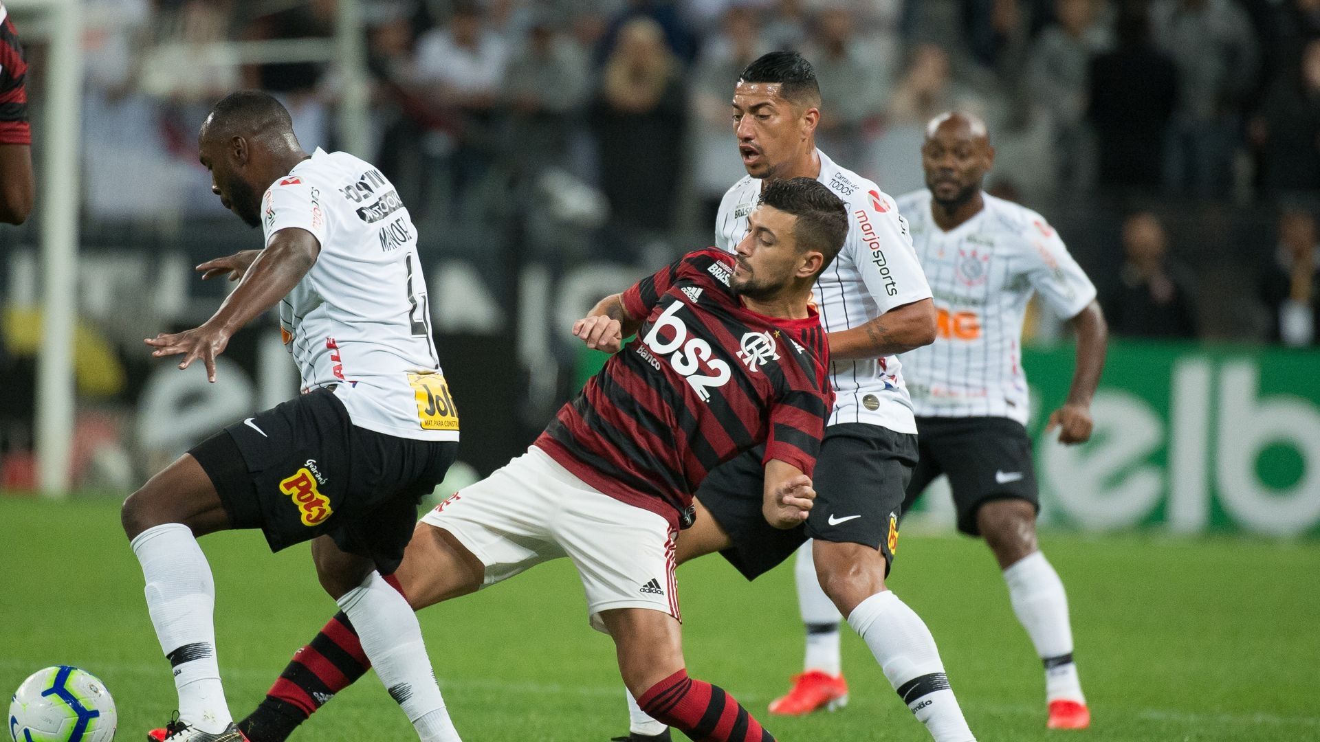 De Arrascaeta Ralf Corinthians Flamengo Copa do Brasil 15052019