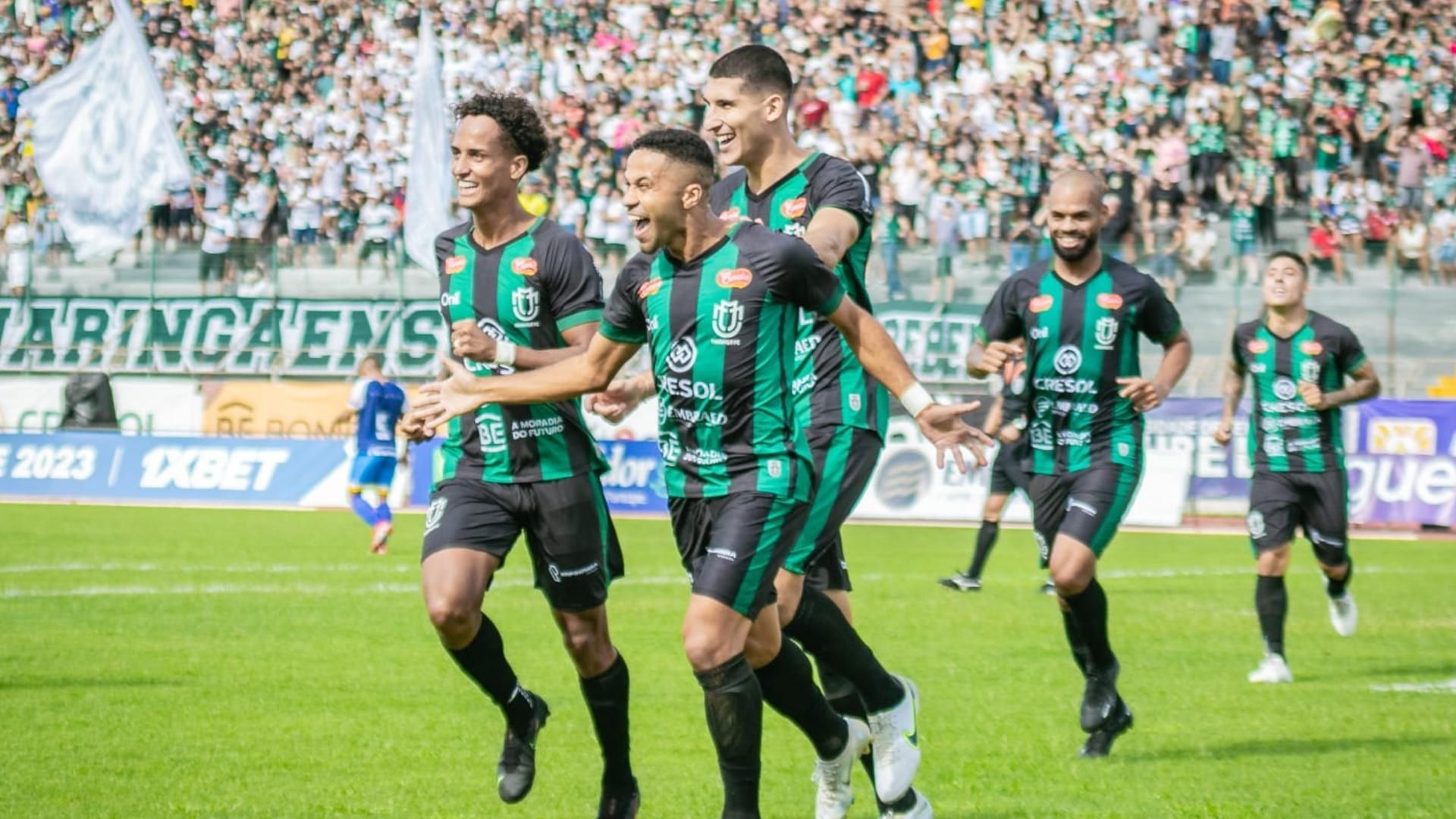Maringá comemora em jogo do Campeonato Paranaense 2023