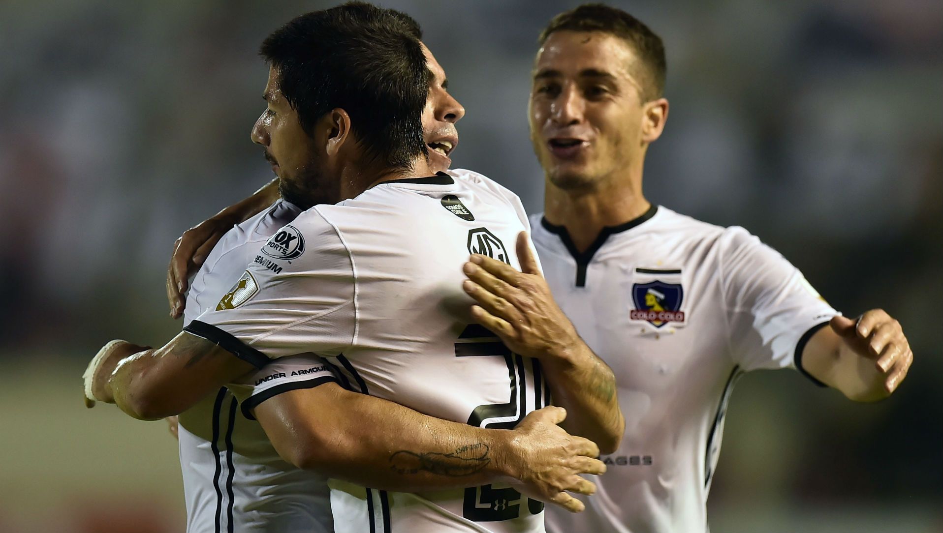 020518 Carlos Carmona Delfín Colo Colo