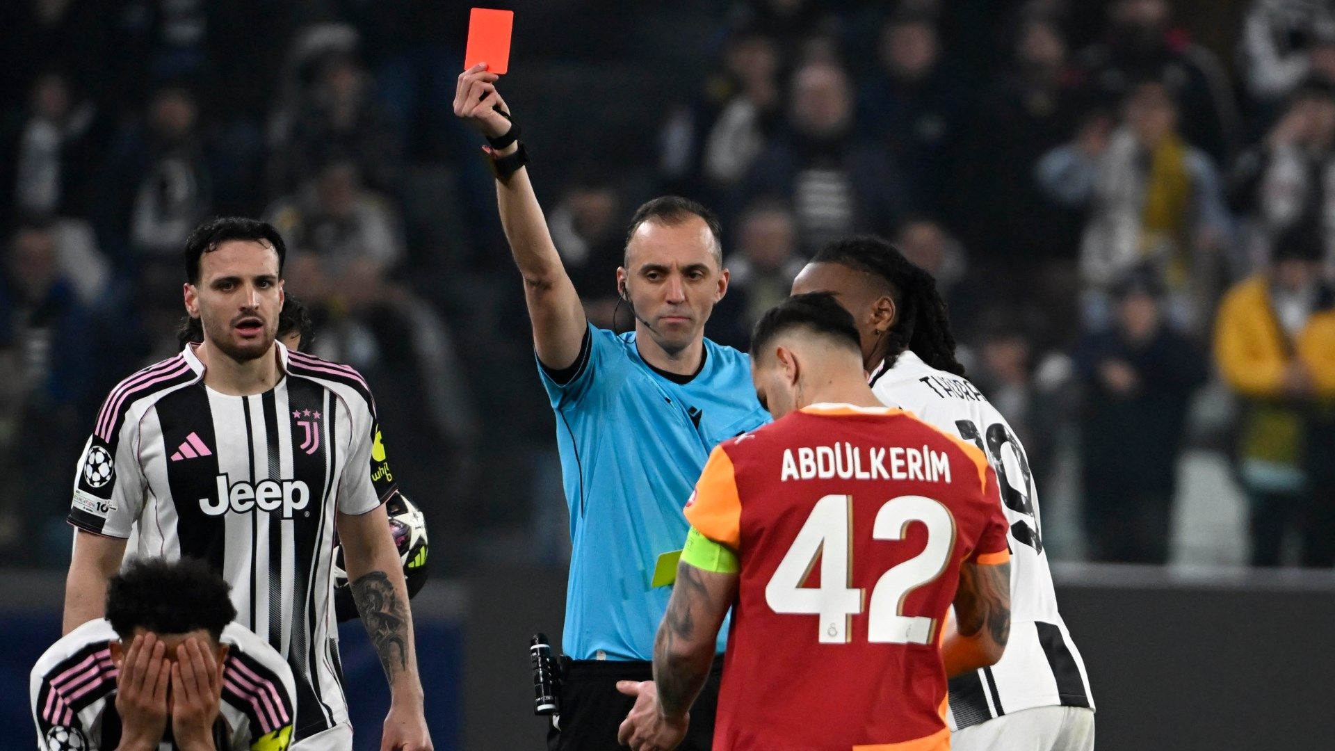 Kelly espulsione Juve Galatasaray