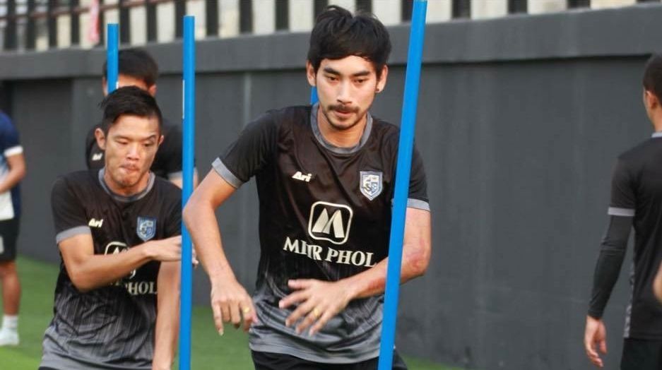 นเรศ ฤทธิ์พิทักษ์วงส์