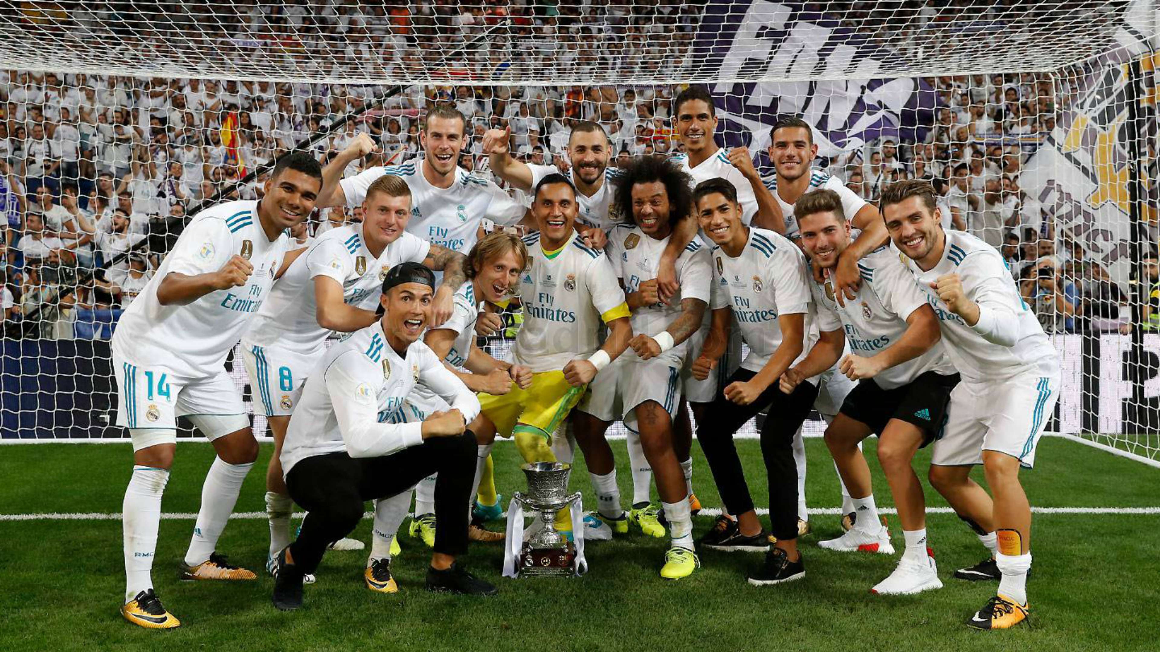 Real Madrid foreign players celebrating the Spain Supercup