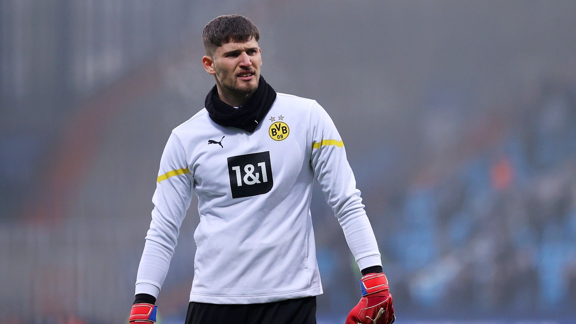 Gregor Kobel Dortmund 11122021