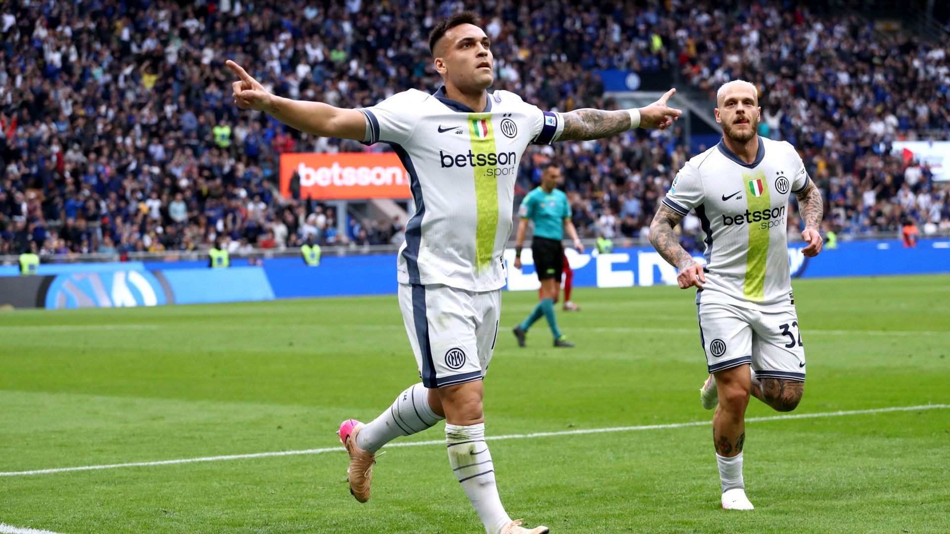 Lautaro Martinez Inter Cagliari Serie A