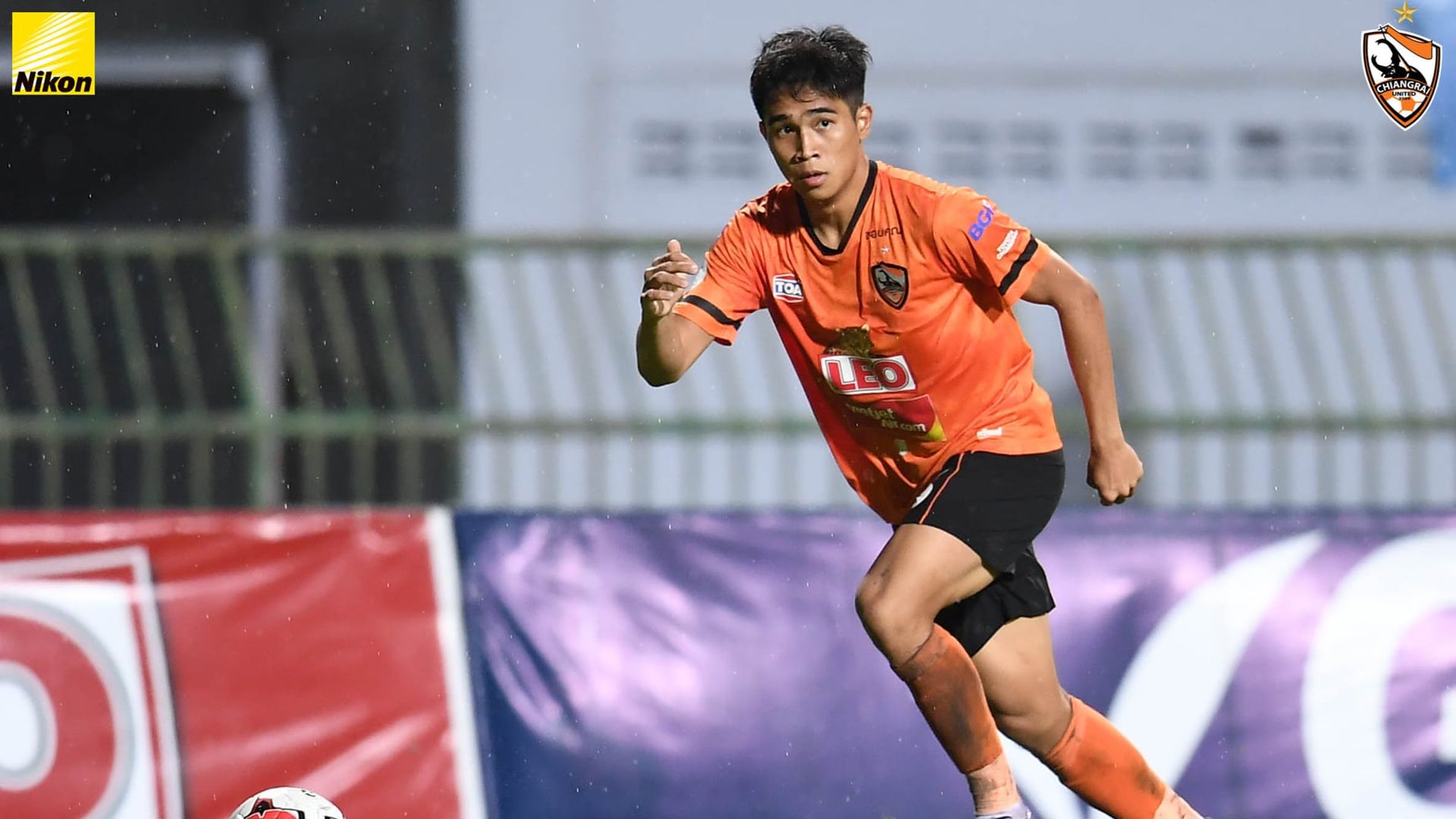 โชติภัทร พุ่มแก้ว