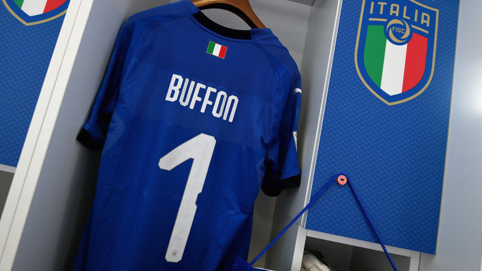Buffon Vs Macdonia 06102017