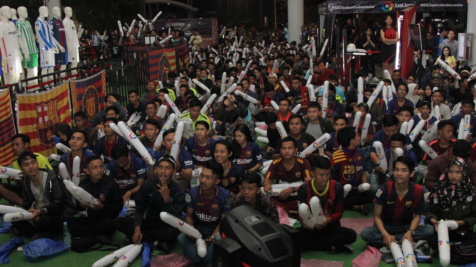 Nobar El Clasico La Liga Di Summarecon Mall Serpong, Tangerang