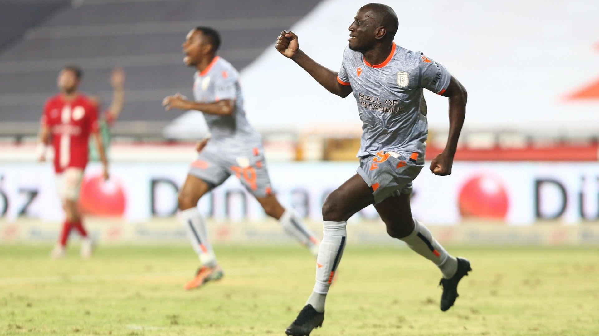 Demba Ba goal Antalyaspor v Basaksehir 07042020