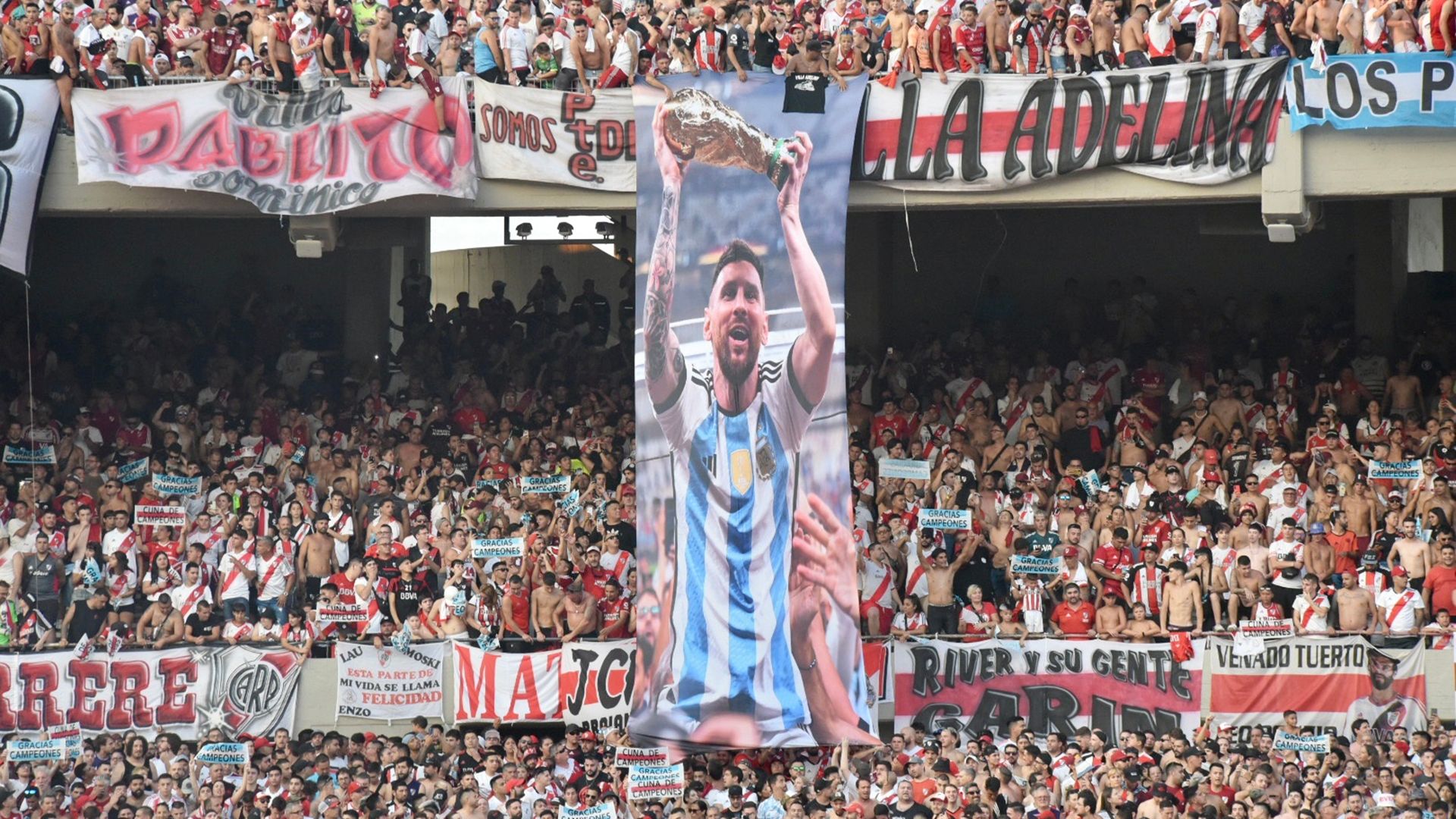 Homenaje Monumental Argentina Campeon 12022023