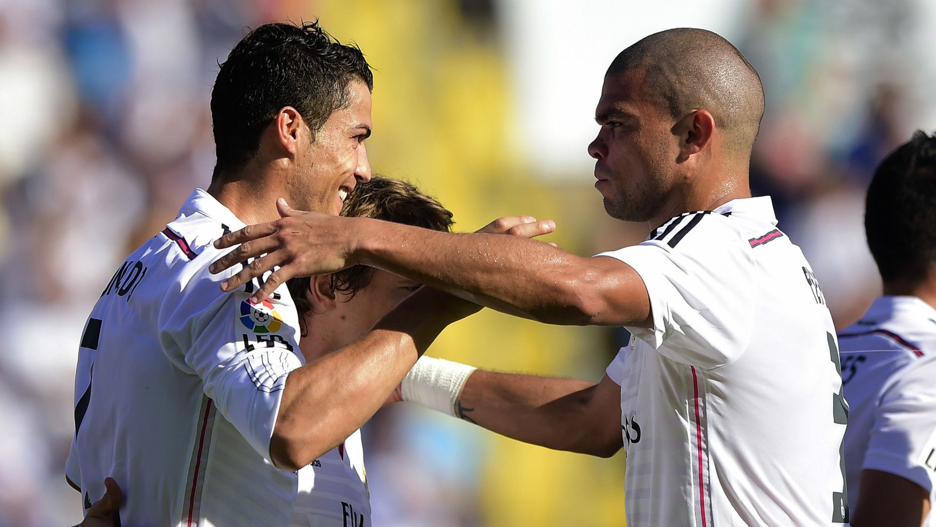 Cristiano Ronaldo Pepe Real Madrid