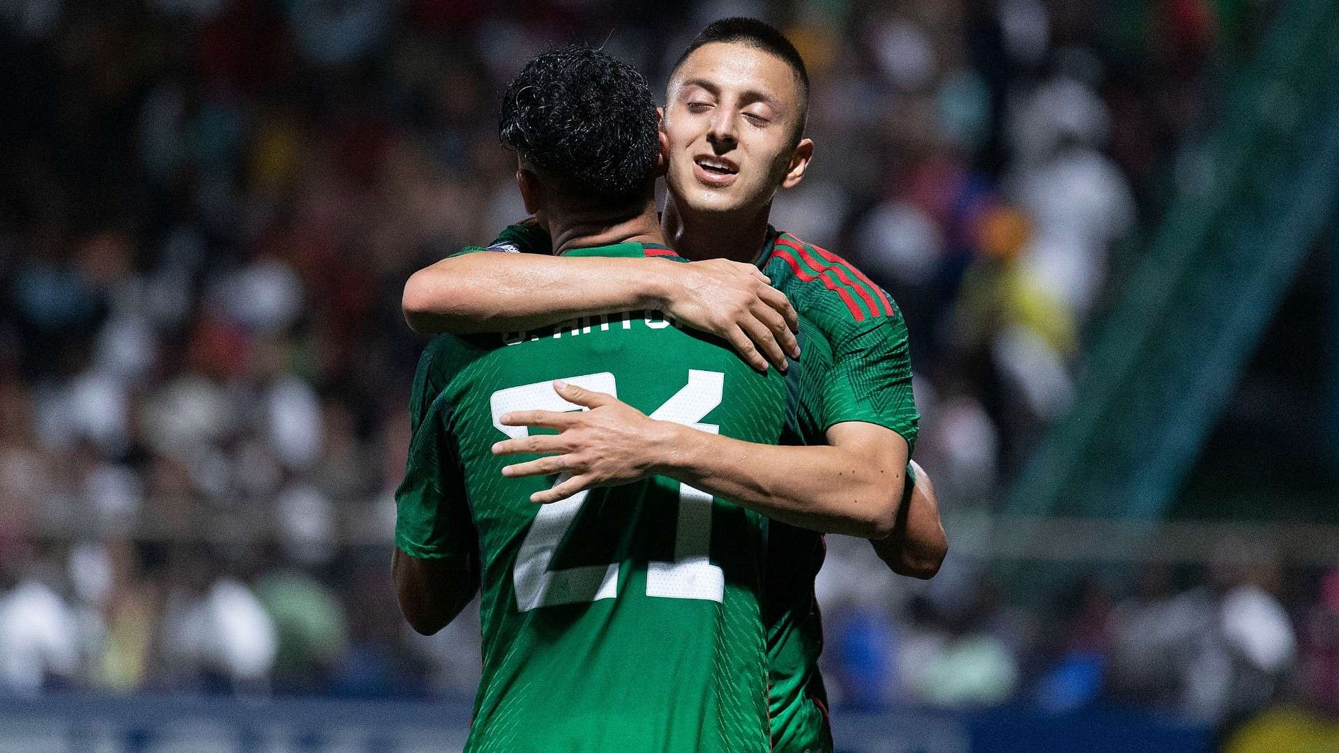 Roberto Alvarado México Concacaf Nations League 2023