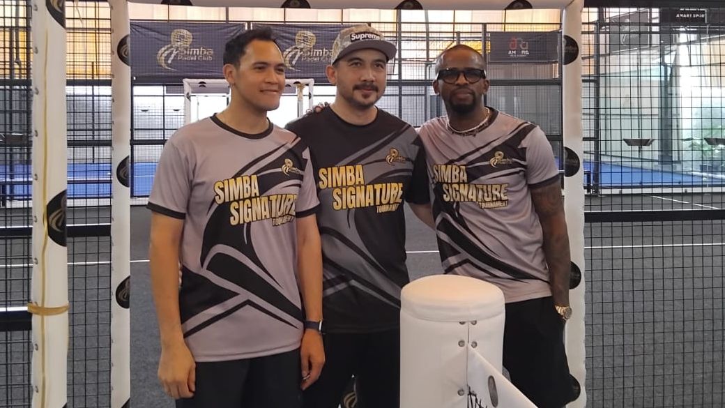 Greg Nwokolo - Sigma Padel Court