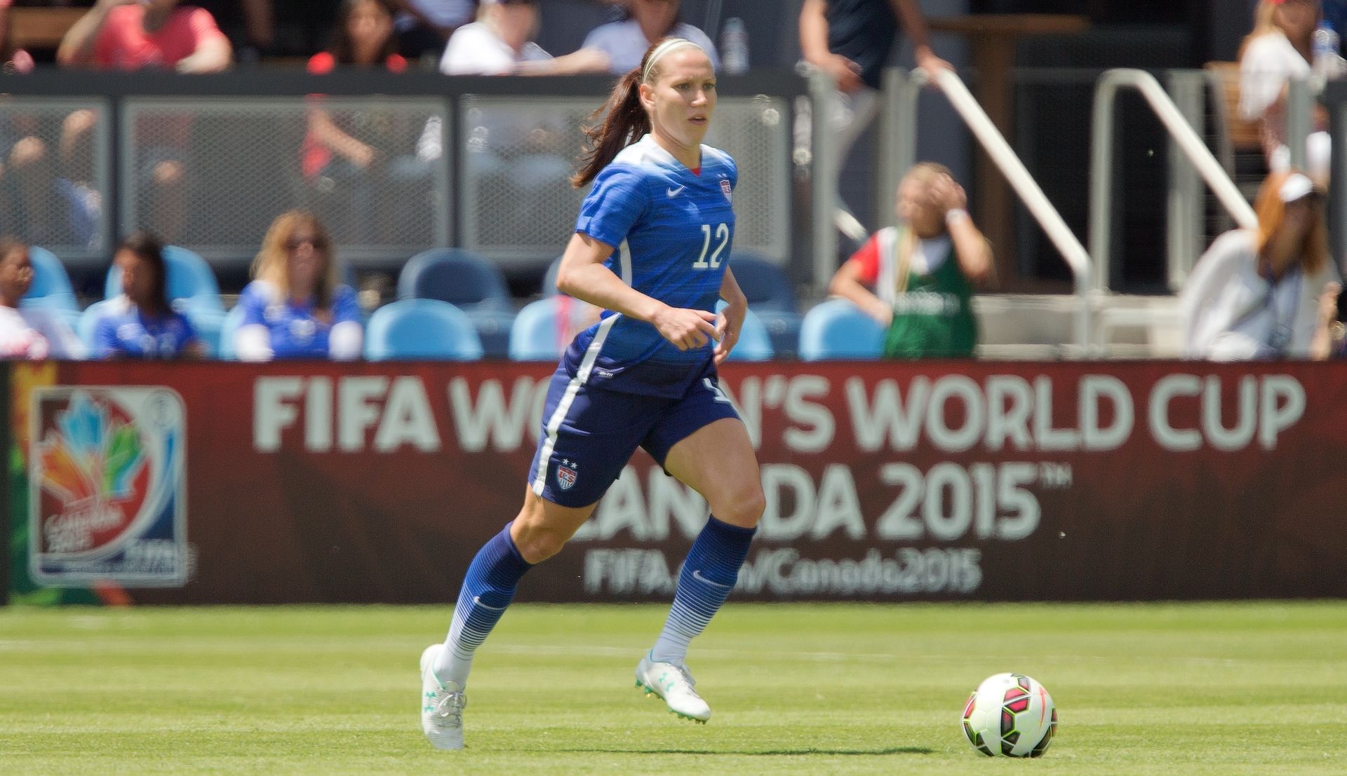 Lauren Holiday USWNT Ireland Friendly 05102015