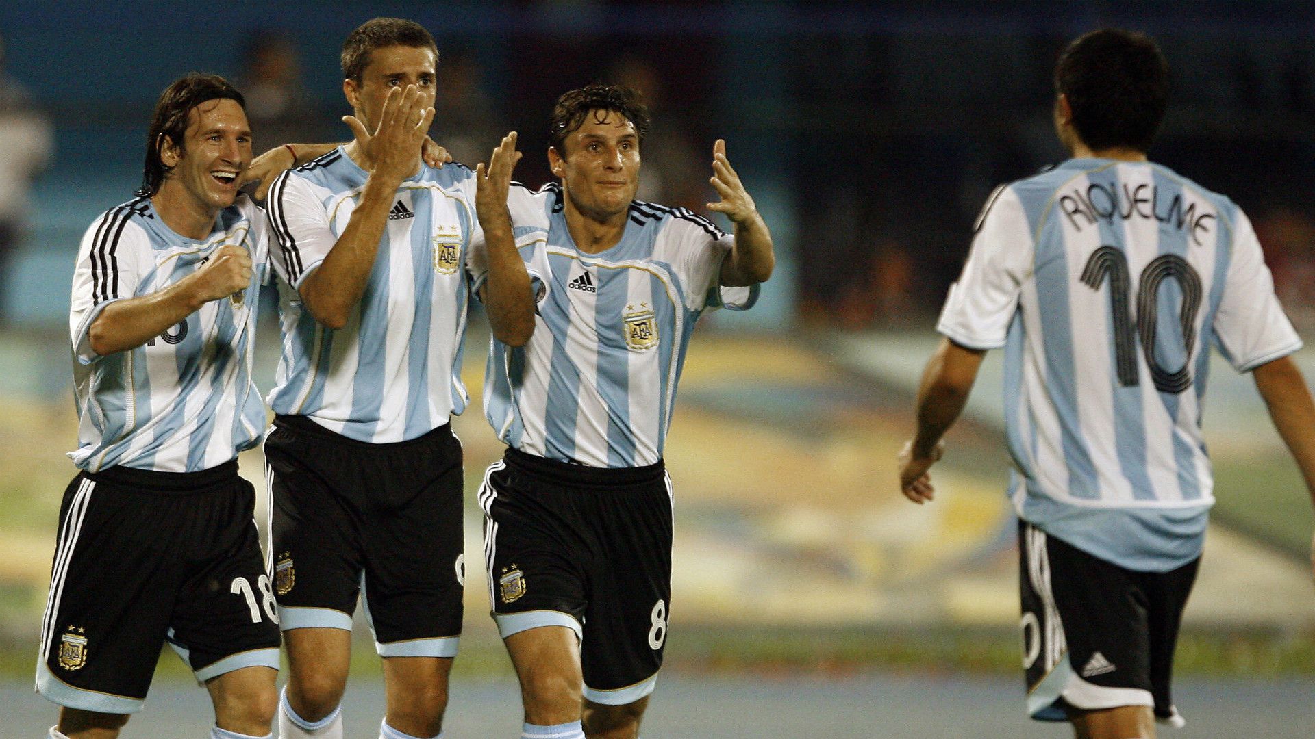 Lionel Messi Juan Roman Riquelme Argentina