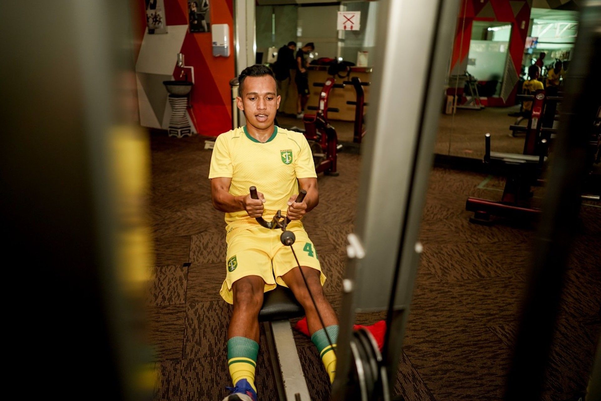 Irfan Jaya - Persebaya Surabaya