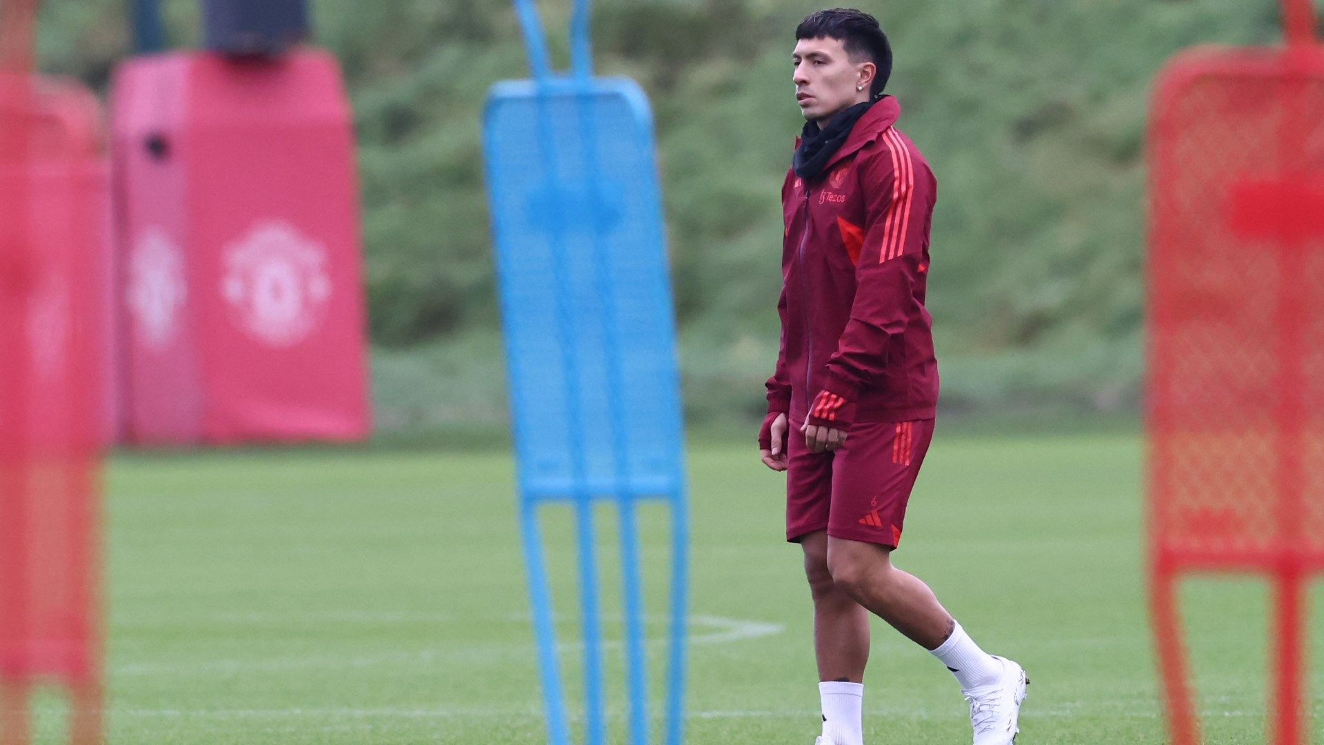 Lisandro Martinez Man Utd individual training v2 2023-24