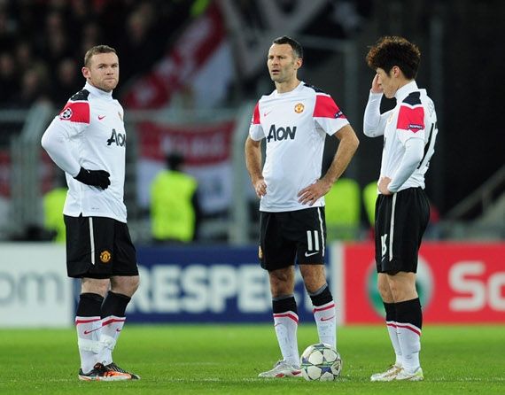 Wayne Rooney, Ryan Giggs and Park Ji-Sung FC Basel 1893 v Manchester United FC - UEFA Champions