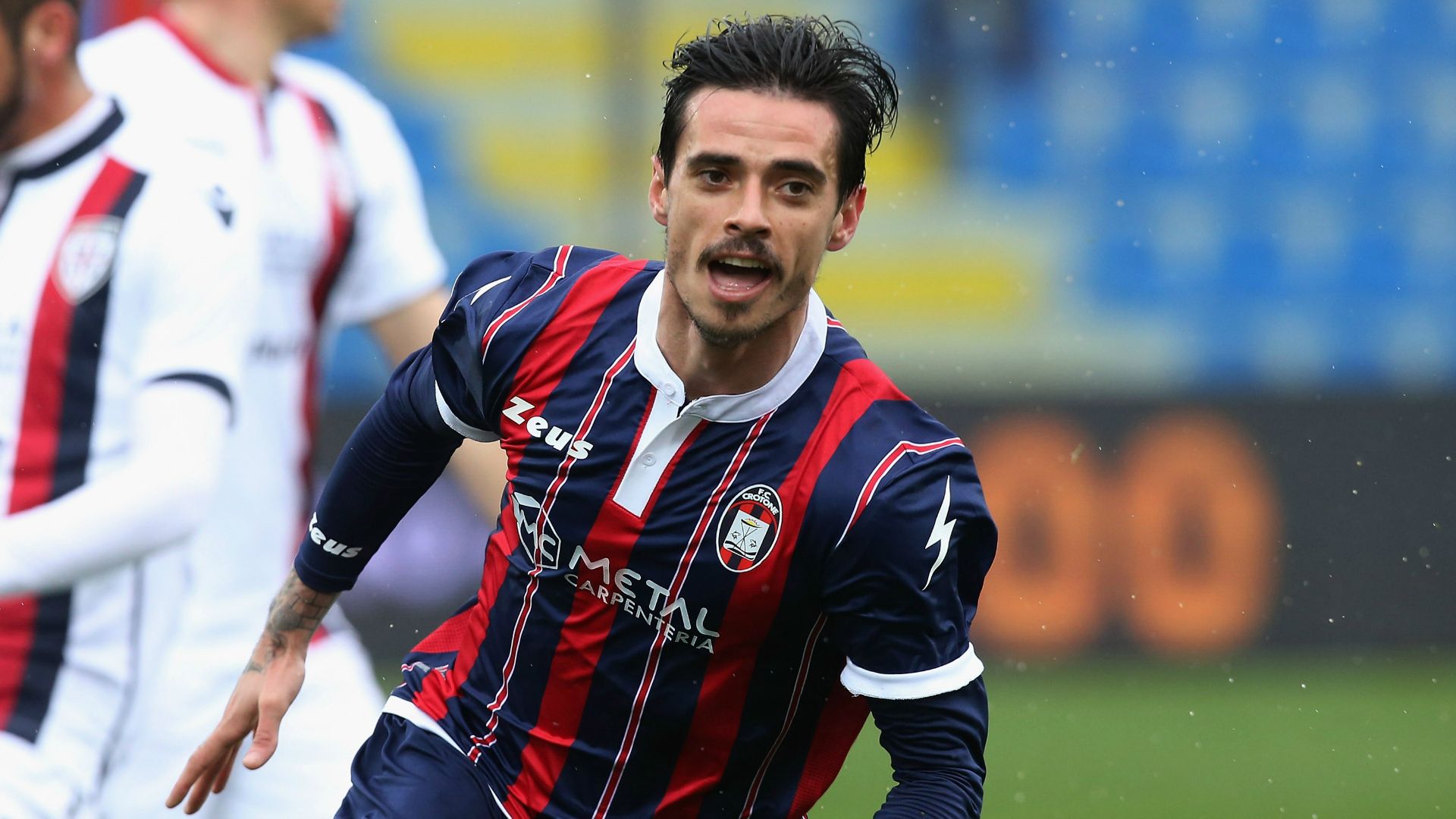 Adrian Stoian Crotone Cagliari Serie A 02262017