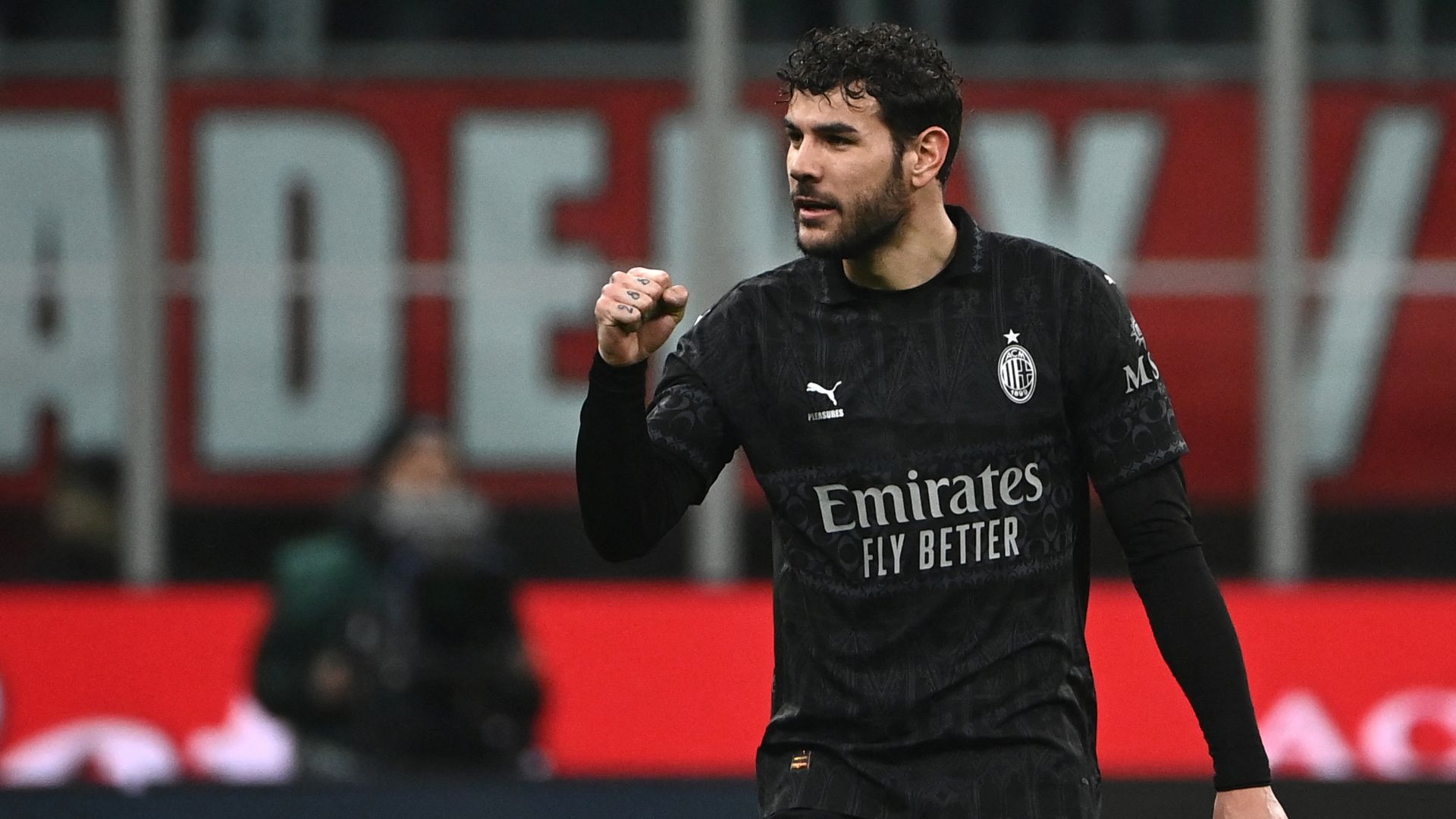 Theo Hernandez Milan Napoli