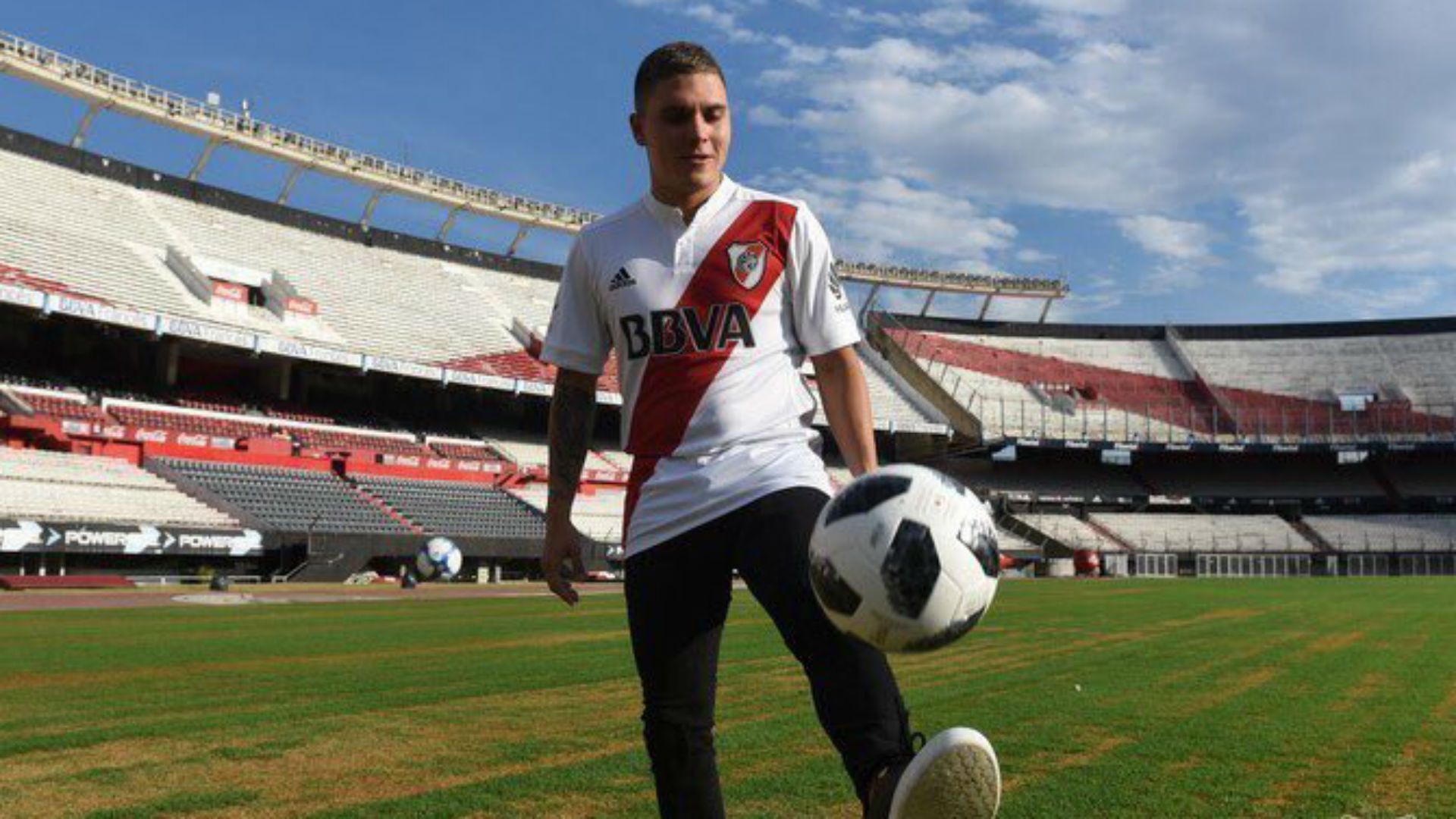 Juan Fernando Quintero River 24012018