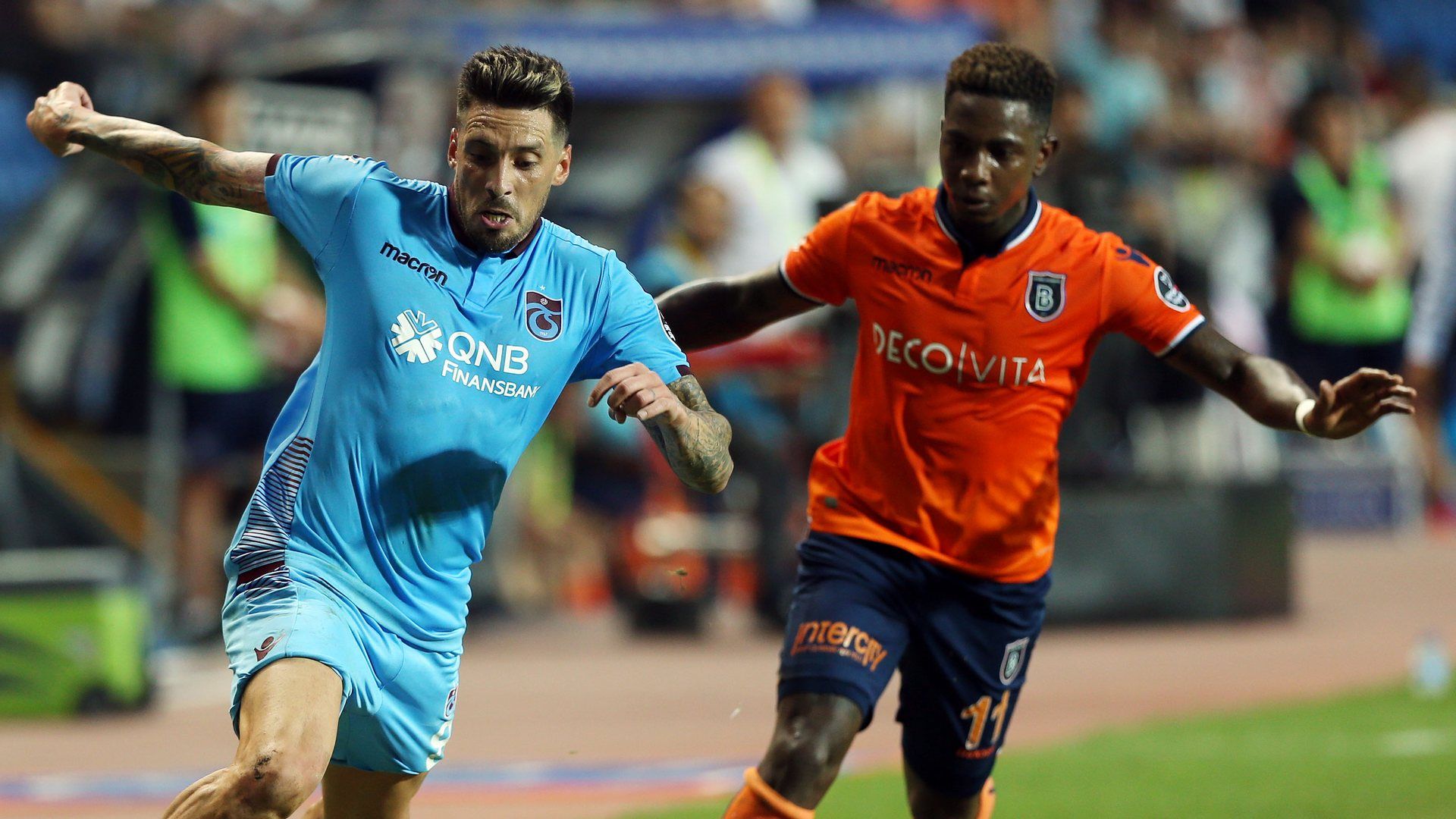 Jose Sosa Eljero Elia Trabzonspor Basaksehir