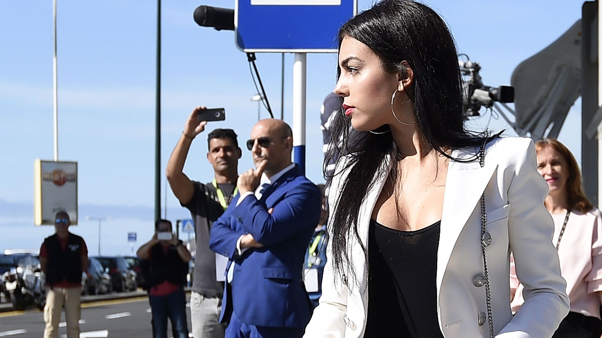 Georgina Rodriguez Cristiano Ronaldo Flufhafen Madeira