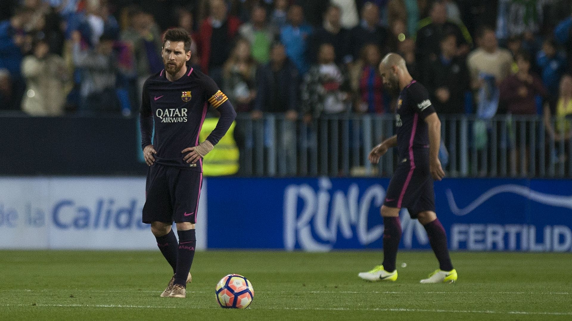 Lionel Messi Javier Mascherano Malaga Barcelona La Liga