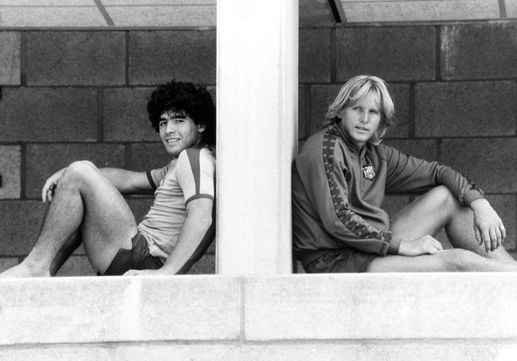 DIEGO MARADONA Bernd Schuster AMIGOS