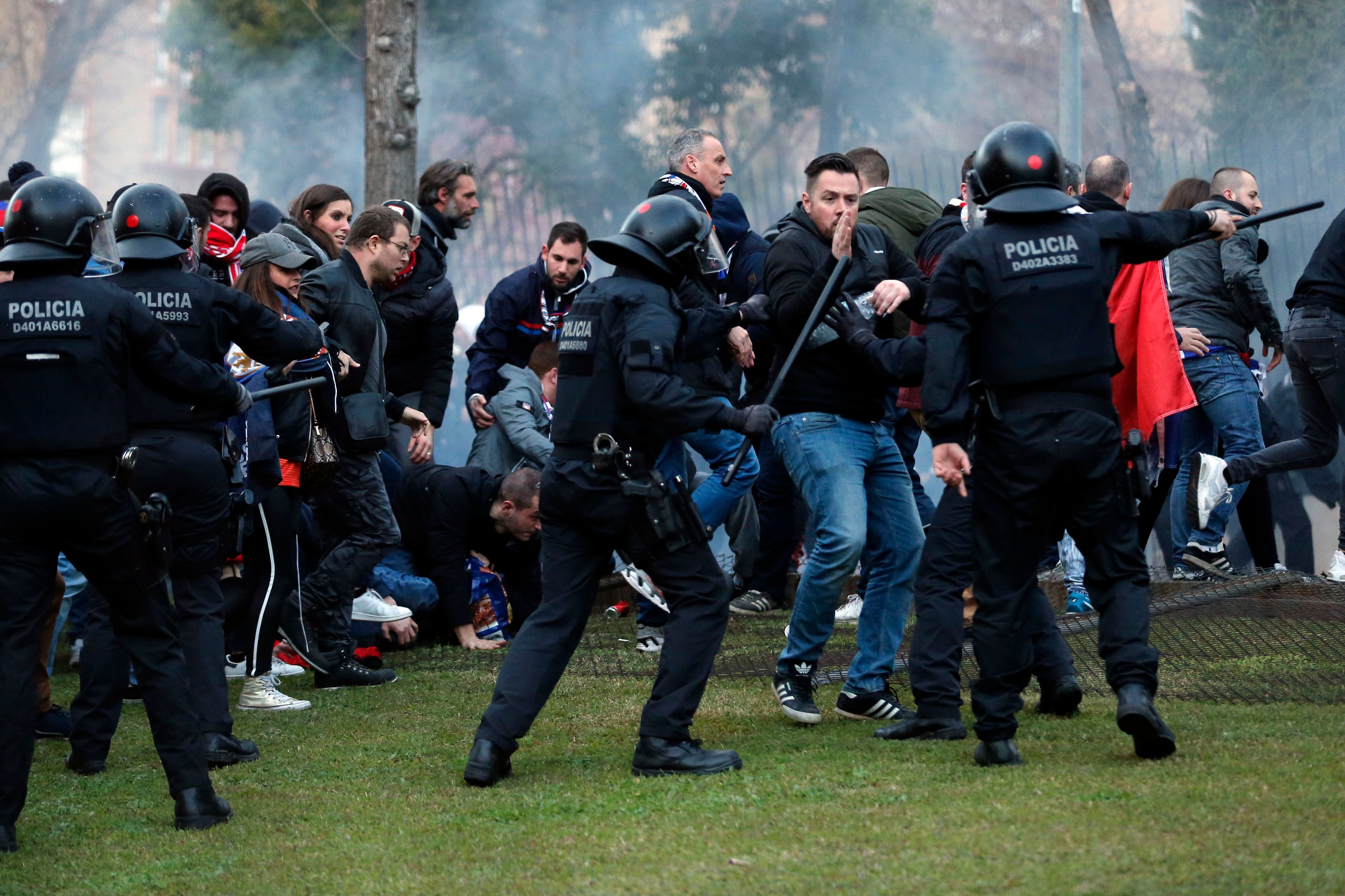 Barcelona Olympique Lyon Fans Clash 03/13/19