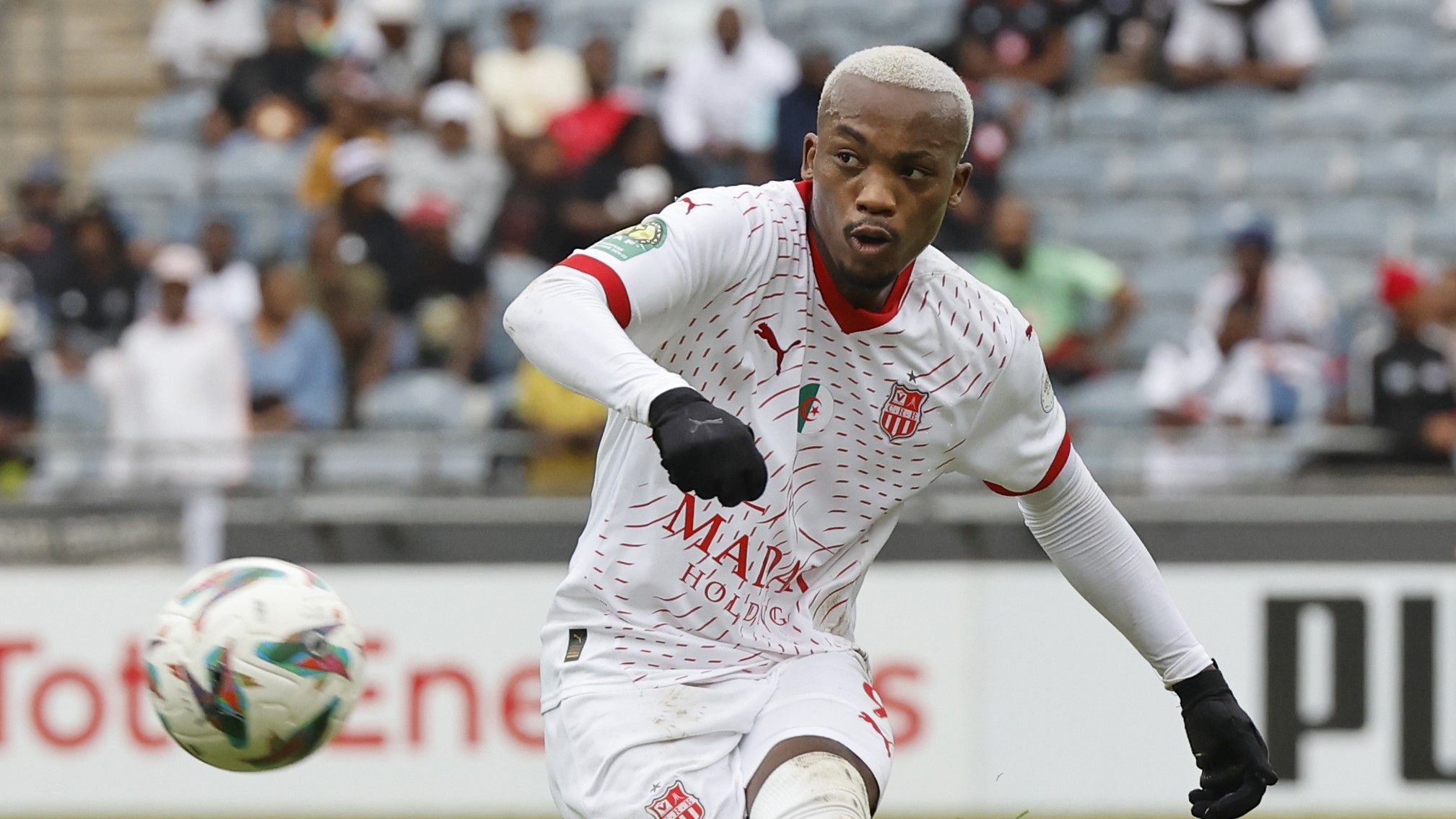 Khanyisa Mayo, CR Belouizdad