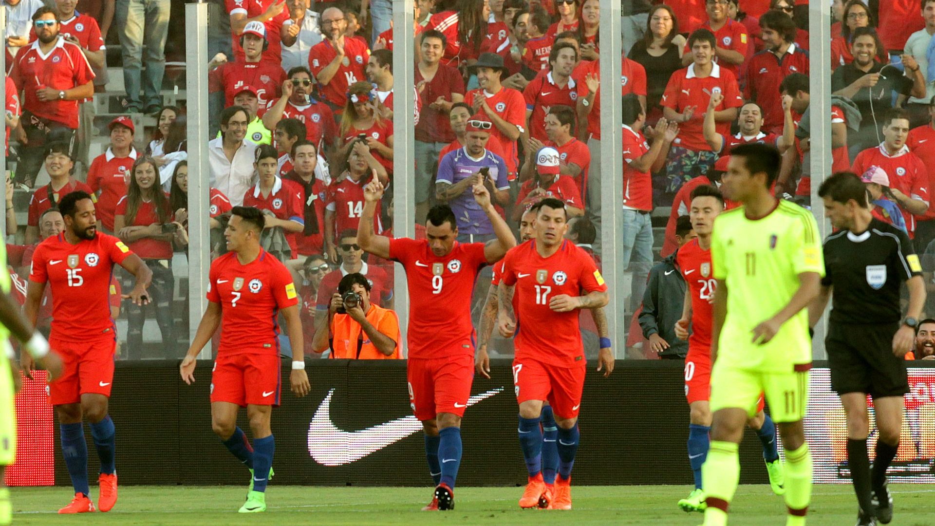 Esteban Paredes