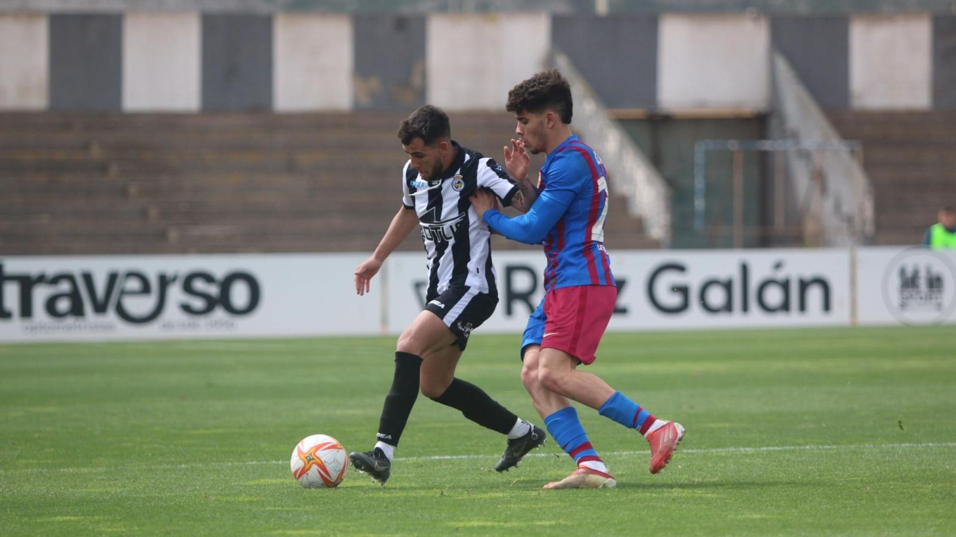 Linense vs. Barcelona B