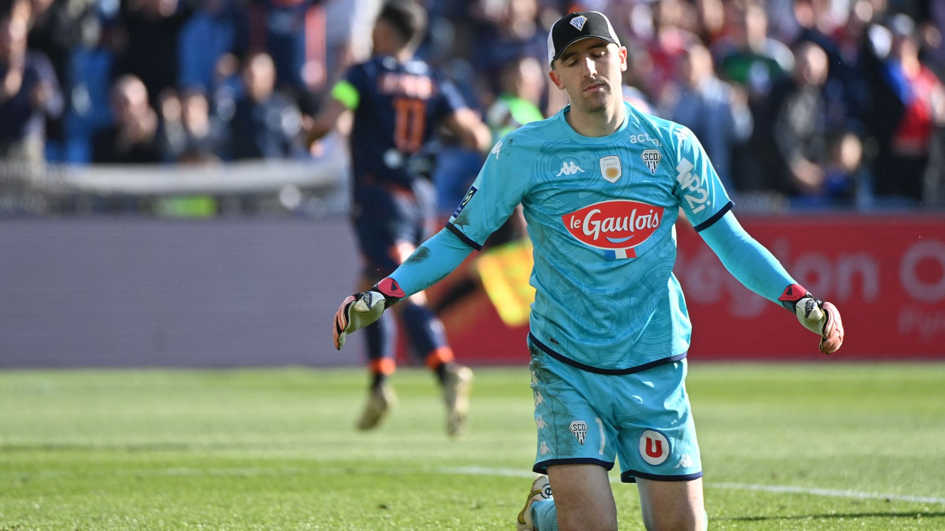 Angers SCO Ligue 1 Paul Bernardoni